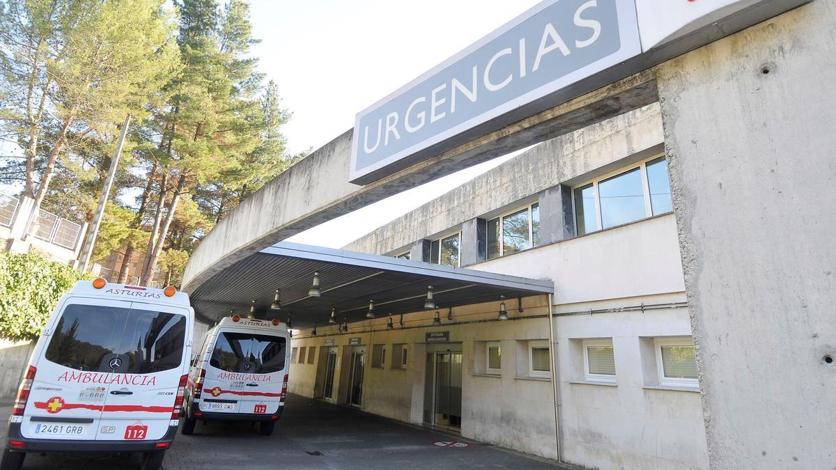 El exterior del hospital del Nalón