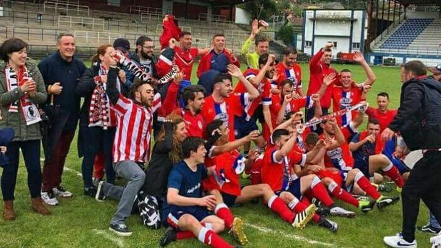 El Titánico de Laviana asciende a Preferente tras ganar al Valsa en Avilés