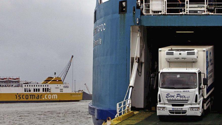 La Justicia obliga por primera vez  a pagar las horas de ferri a un camionero