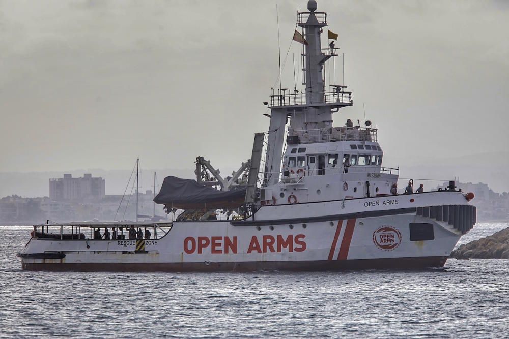 Die Rettungsboote von "Open Arms" erreichen Palma de Mallorca