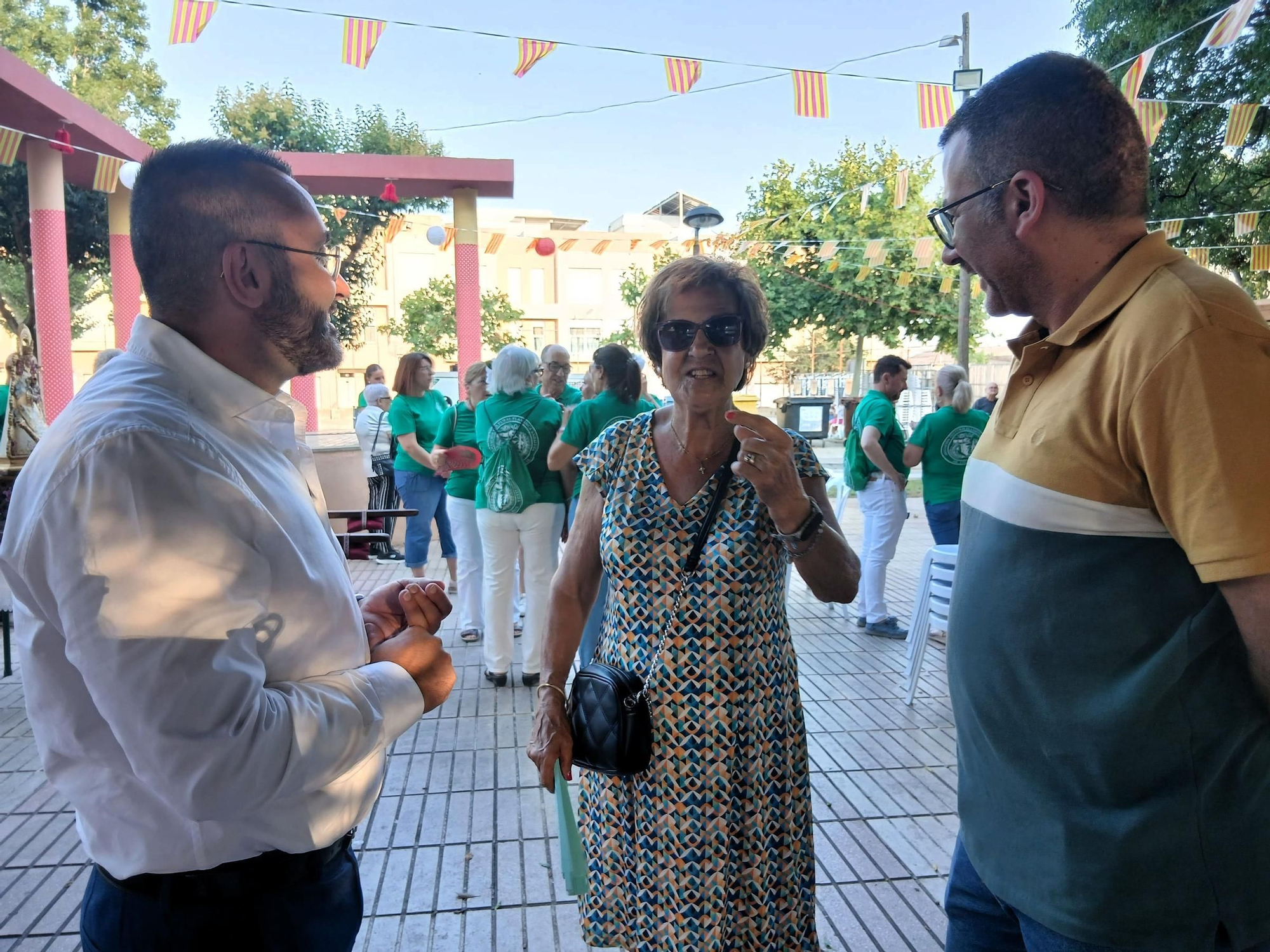 Misa y procesión en las fiestas del barrio El Progreso en Vila-real