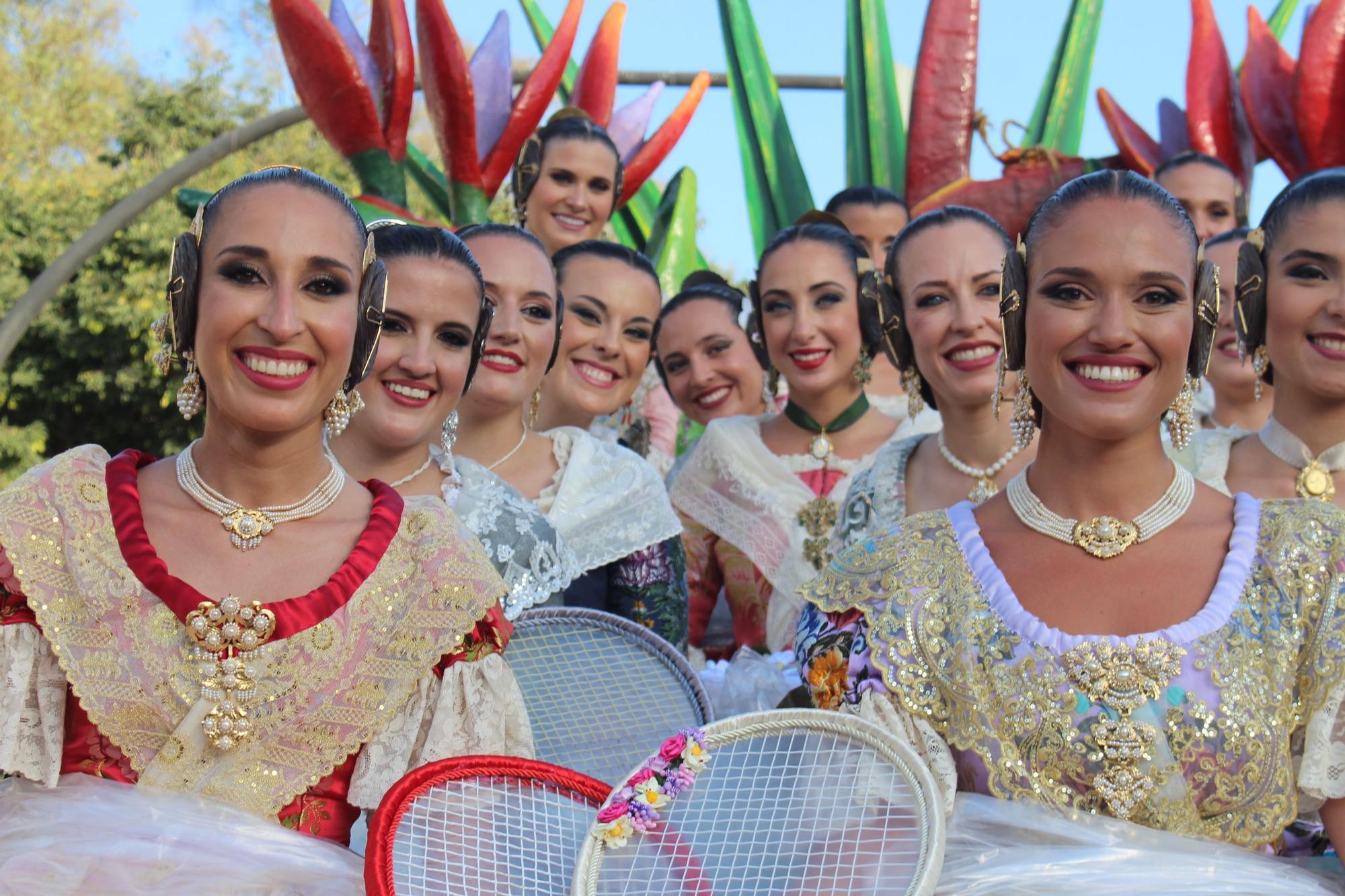 Las candidatas a falleras mayores de València, en la Batalla de Flores