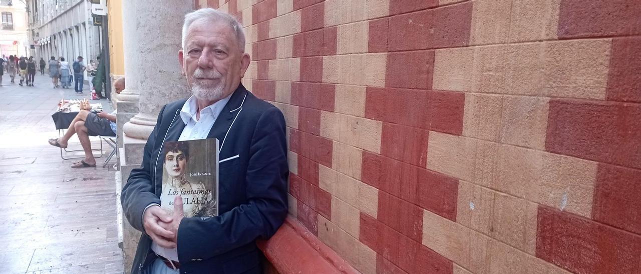 José Infante, con su nueva novela, ‘Los fantasmas de Eulalia’