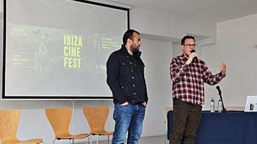 Daniel San Román y Hugo Serra, directores de &#039;Baratometrajes 2.0&#039;, ayer en el Ibizacinefest.