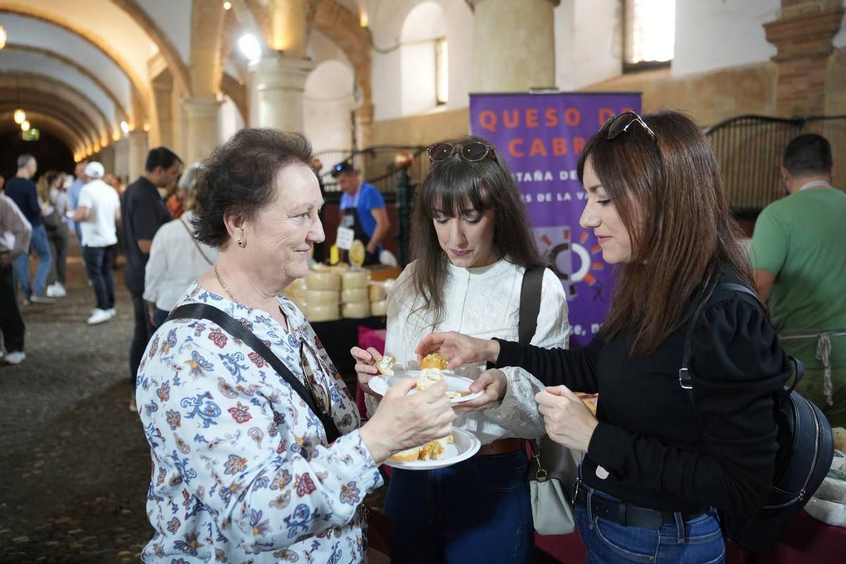 El evento cuenta con un espacio para probar tranquilamente los productos.