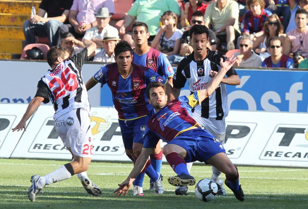 Galería: Las mejores imágenes del ascenso del Levante en 2010