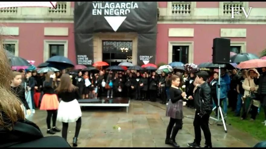 Vilagarcía dibuja un "no" contra la violencia machista