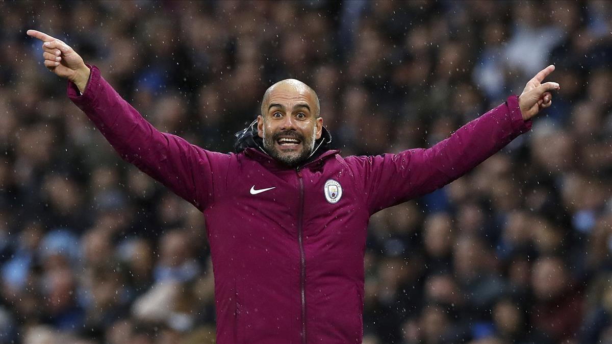 marcosl40631225 manchester city manager pep guardiola gestures  during the e171021184611