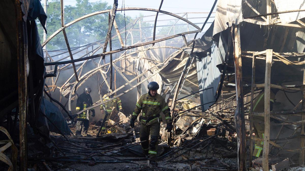 GUERRA UCRANIA | Ascienden a nueve los muertos y 28 los heridos en un ataque con misiles balísticos rusos sobre Kiev