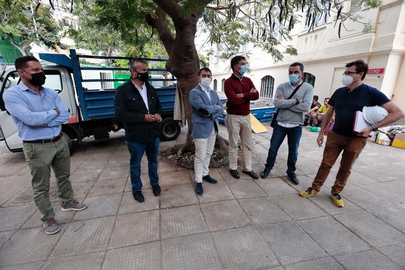 Visita a la antigua Escuela de Comercio de Santa Cruz