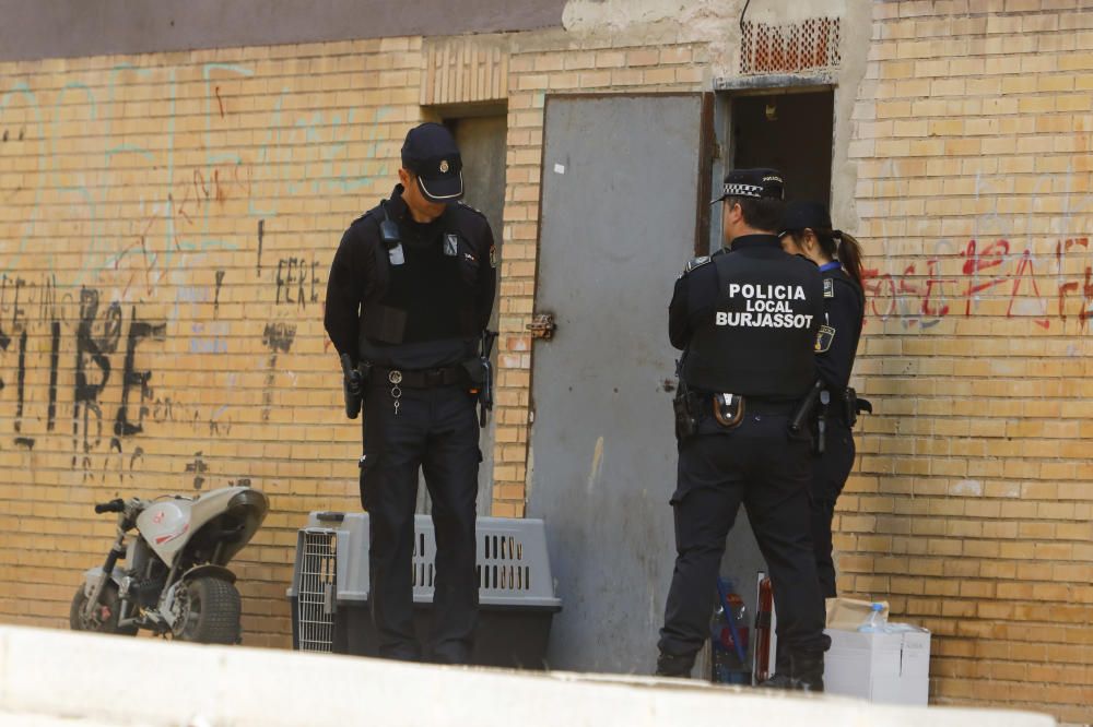 Operación policial en Burjassot