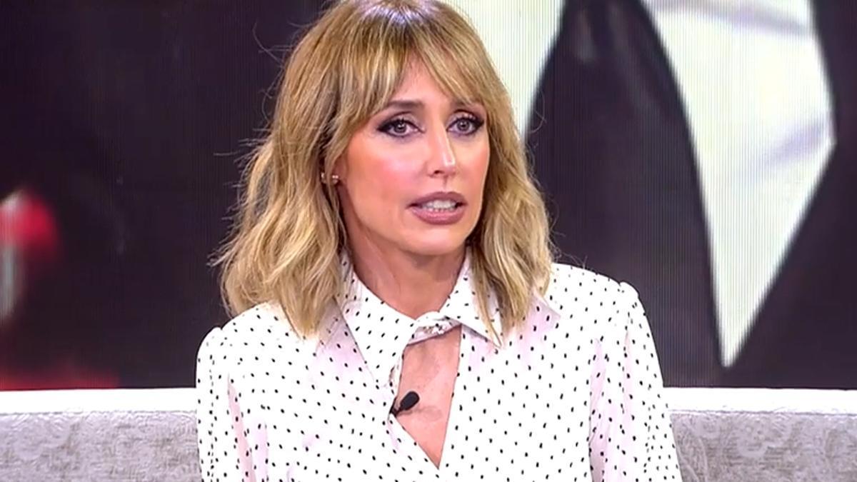Emma García desvela que un desconocido acudió a Telecinco para "casarse"  con ella: "Me dio ternura"