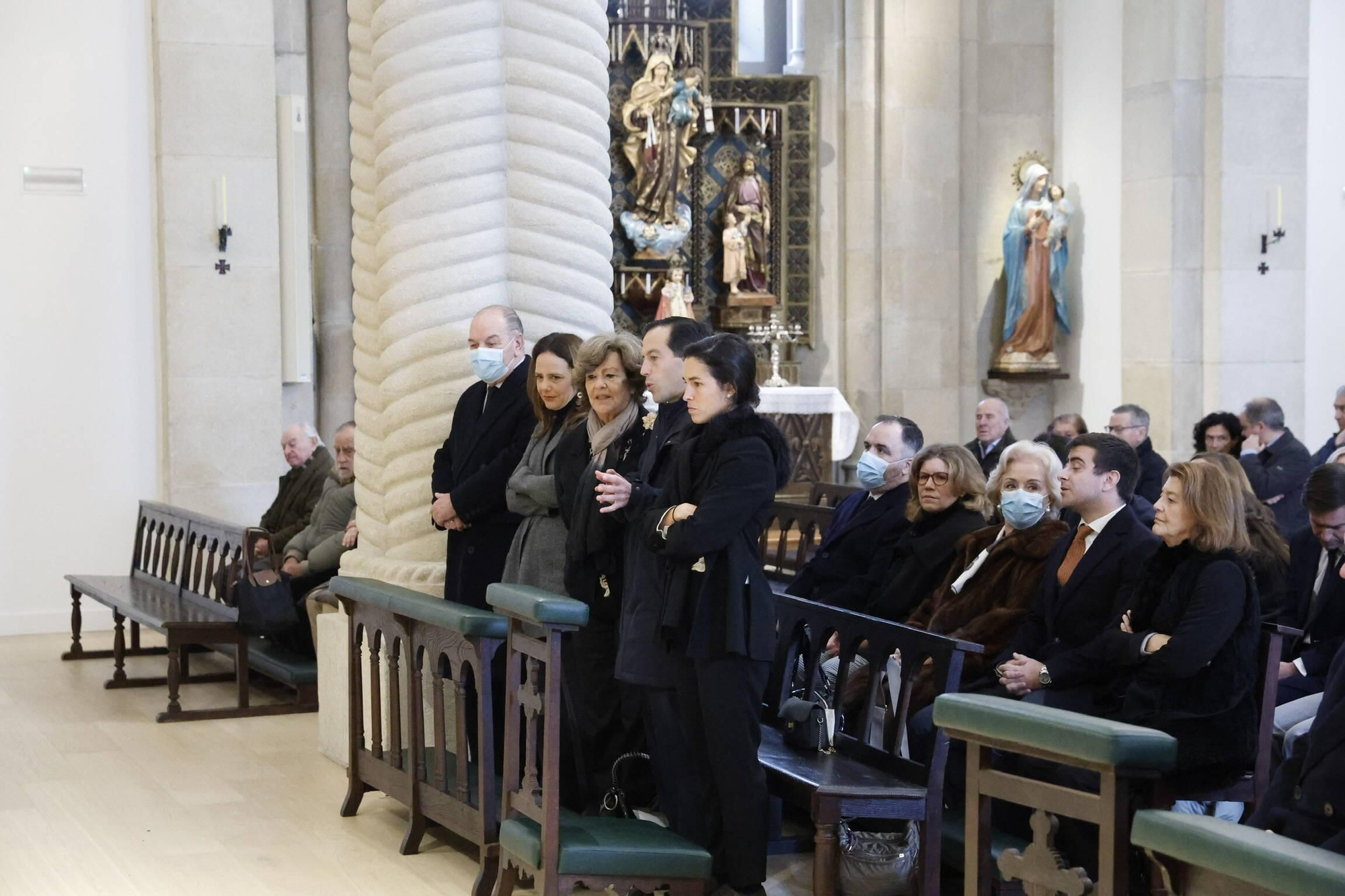 El funeral por el gijonés Ignacio Figaredo, en imágenes