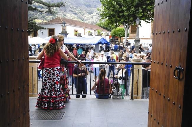 ROMERIA ROCIERA Y OFRENDA A LA VIRGEN