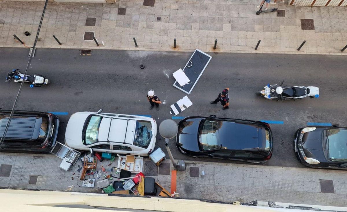 La propiedad exige al Ayuntamiento de Ibiza que precinte el albergue ilegal instalado en un supermercado