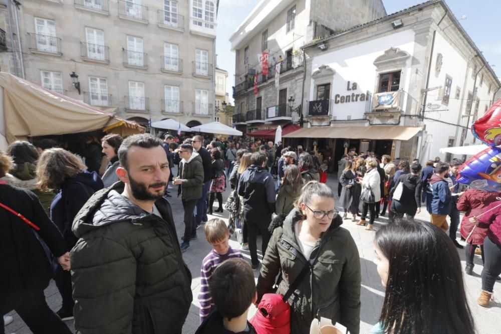 Las tropas napoleónicas campan a sus anchas por el Casco Vello sin saber que el domingo serán expulsados de la ciudad.