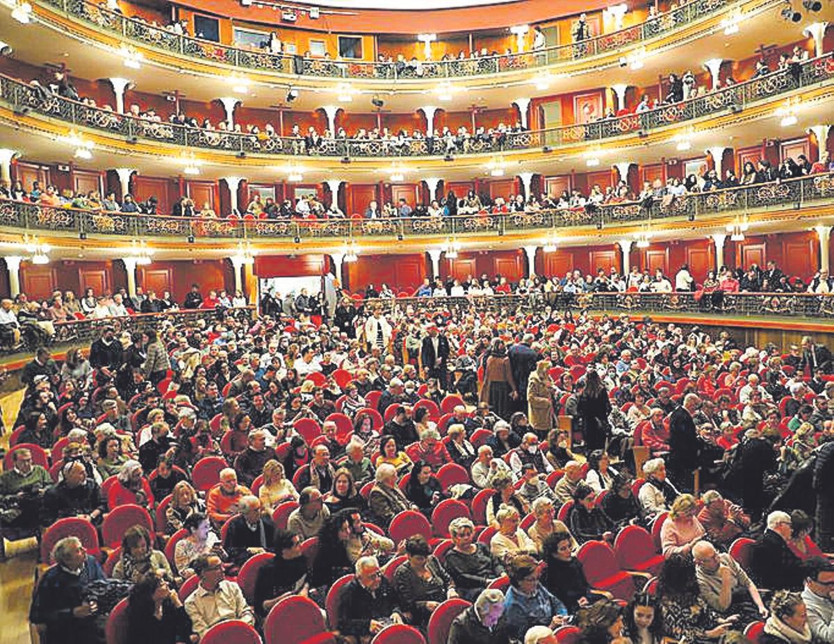 El Gran Teatro cumple 150 años.