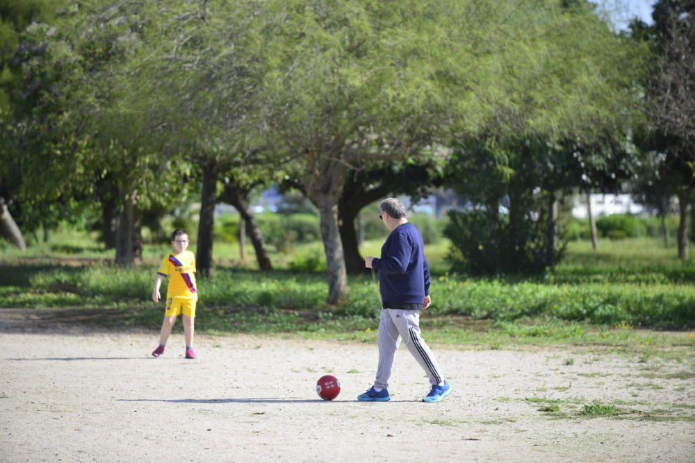 Así ha sido el primer día de desconfinamiento para los niños de Cartagena