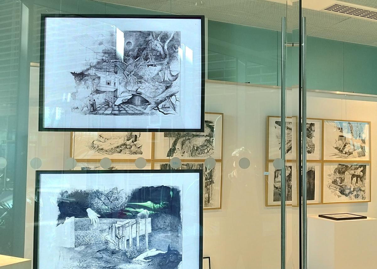 Vista de la muestra de John F Jinior