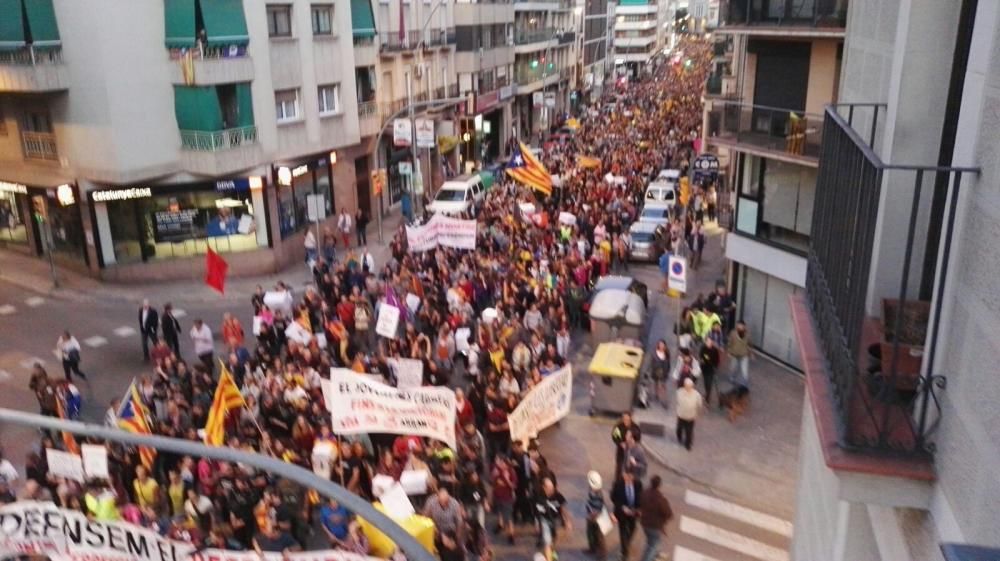 Concentració a Manresa contra els atacs a les institucions catalanes.