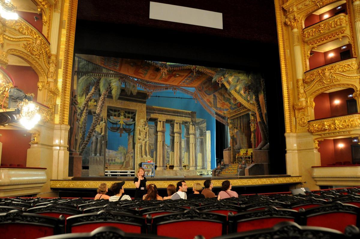 Decorats de l'escenògraf manresà Mestres Cabanes per a l'òpera &quot;Aïda&quot; al Liceu, en una producció del 2012