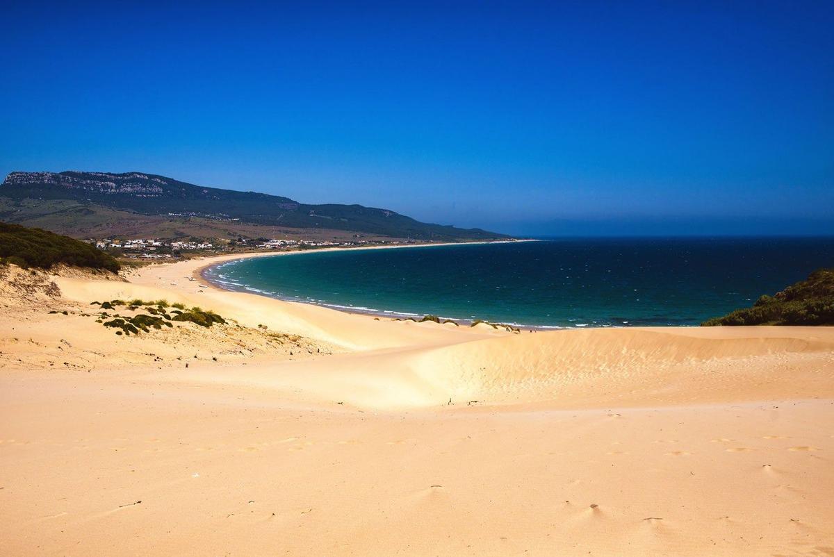 Playa de Bolonia