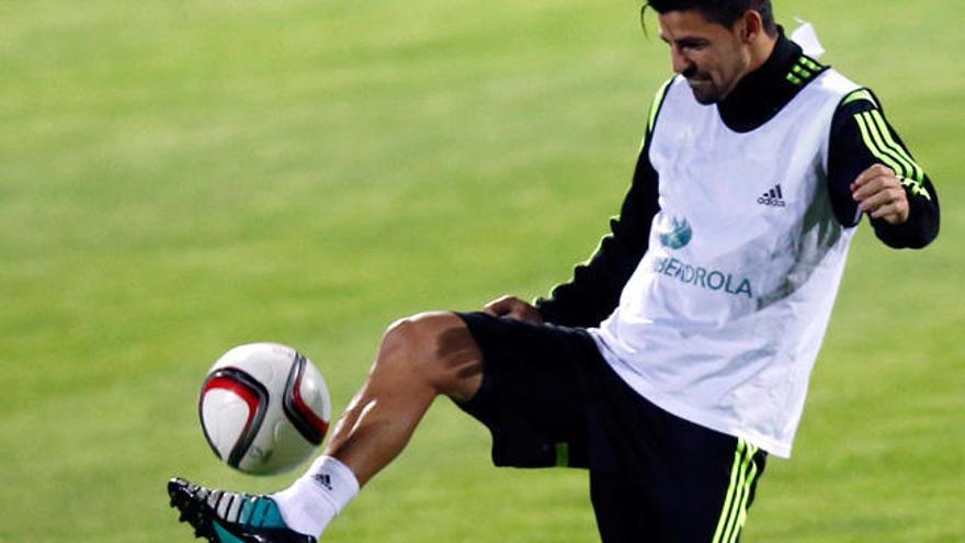 Nolito durante el entreno de ayer con España // REUTERS