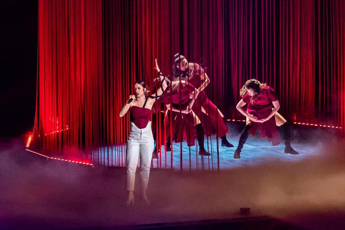 Blanca Paloma, en su actuación en el Benidorm Fest.