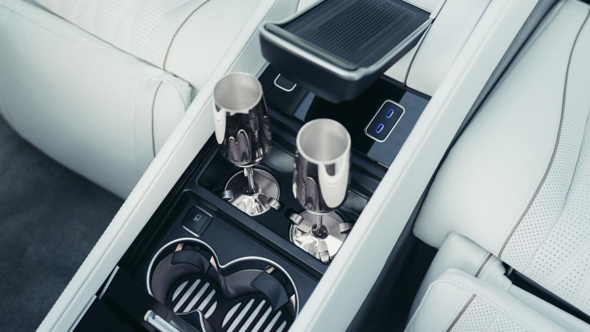 Copas en el Mercedes-Maybach GLS