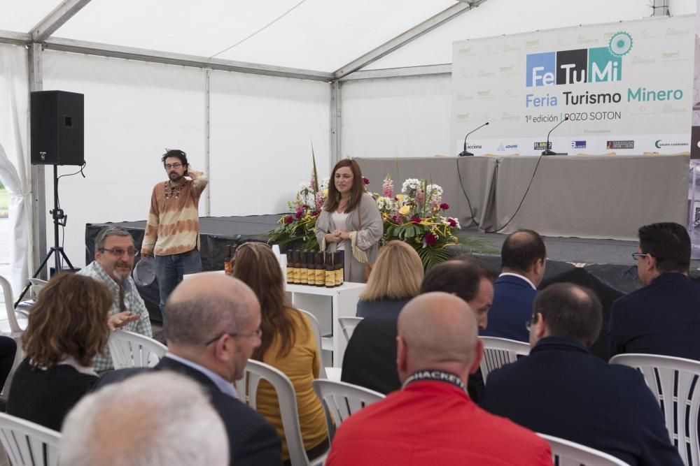 Inauguración de la feria de turismo minero en el pozo Sotón de Hunosa