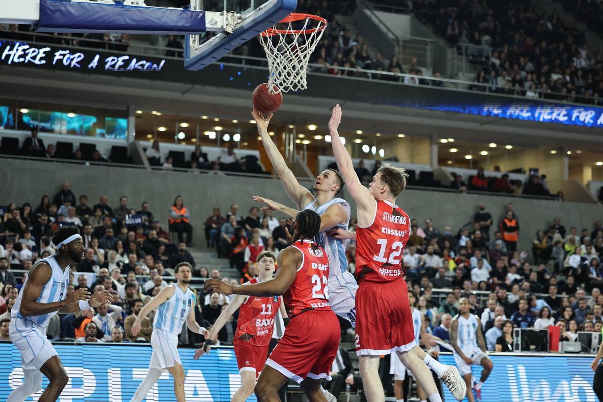 Totes les fotos del Türk Telekom-Baxi Manresa de vuitens de final de l'Eurocup