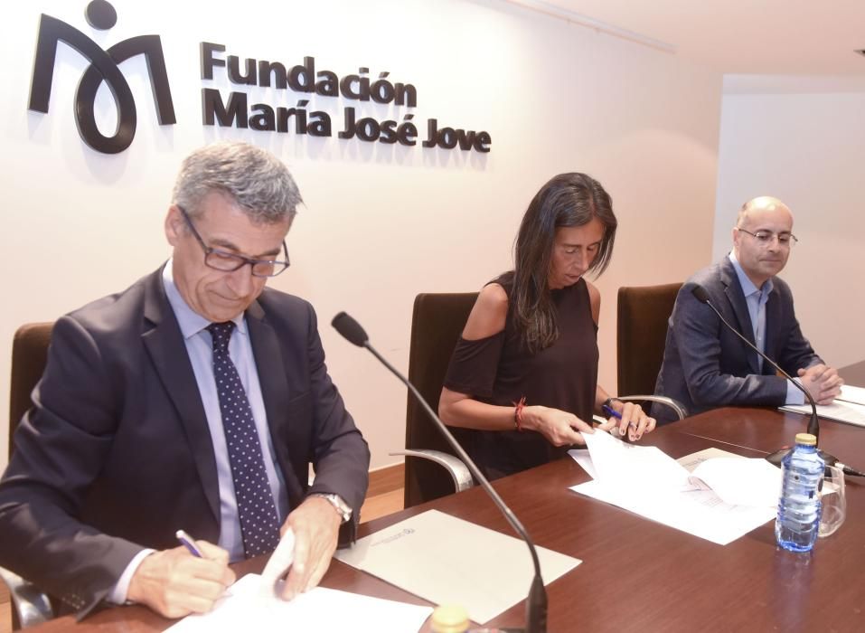 Firma del convenio en A Coruña