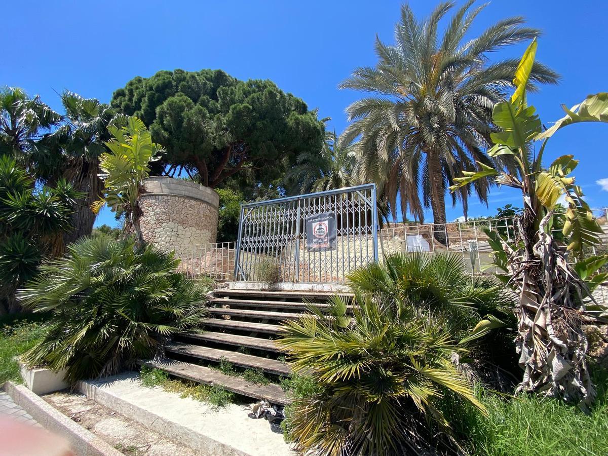 Estado actual de la entrada de la antigua discoteca Pachá, en el Paseo Marítimo de Palma