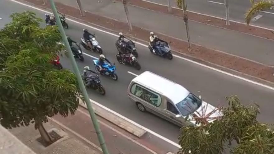 Los moteros de Gran Canaria despiden a Mario, fallecido el pasado domingo