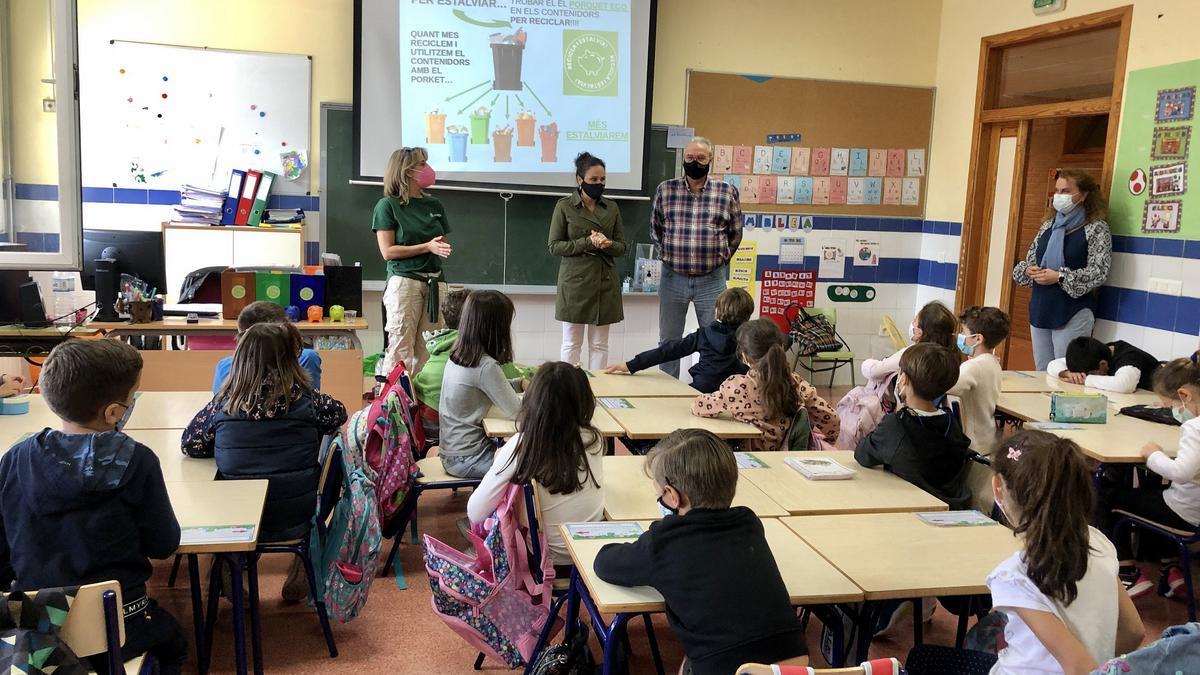 Aula del colegio Cardenal Cisneros de Almassora.