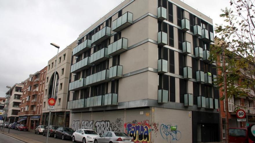 Girona vol millorar el protocol per forçar els bancs a alliberar pisos buits