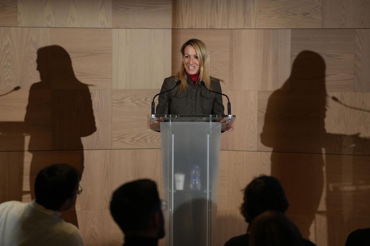 Барселона запускает стратегию защиты прав человека