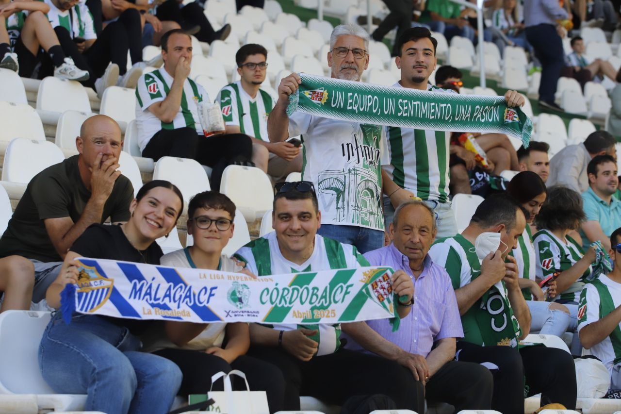 Córdoba CF-Mirandés: las imágenes de la afición en El Arcángel