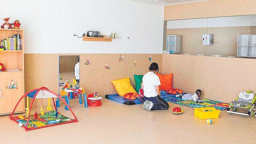 Más de 300 niños se quedan sin plaza en las guarderías de Zaragoza