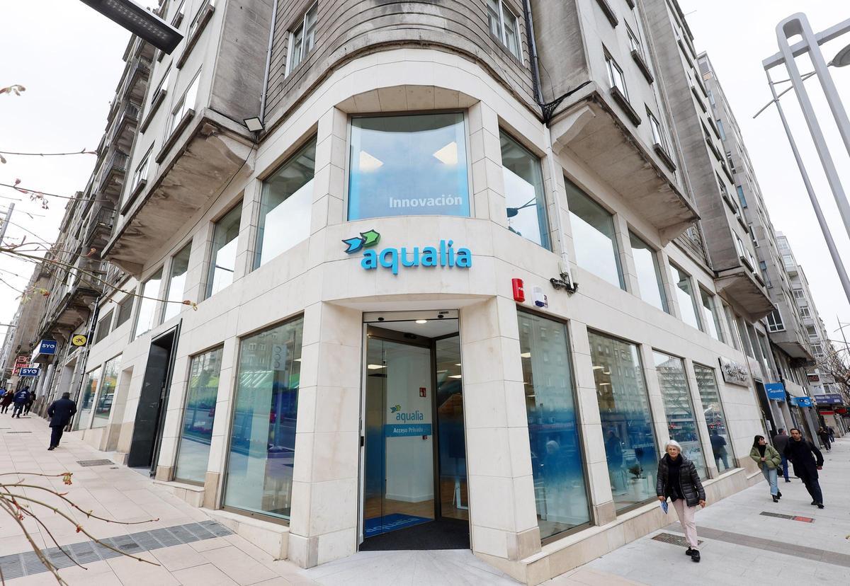 Vista de las oficinas de Aqualia en la confluencia de las calles Gran Vía y Venezuela de Vigo.