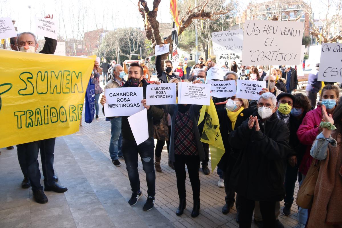 Es consuma el canvi de govern a Parets del Vallès