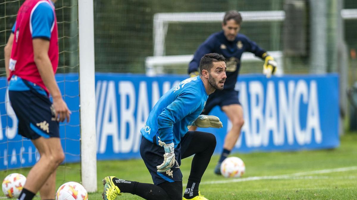 Ian Mackay, durante un ejercicio en un entrenamiento en la ciudad deportiva de Abegondo.