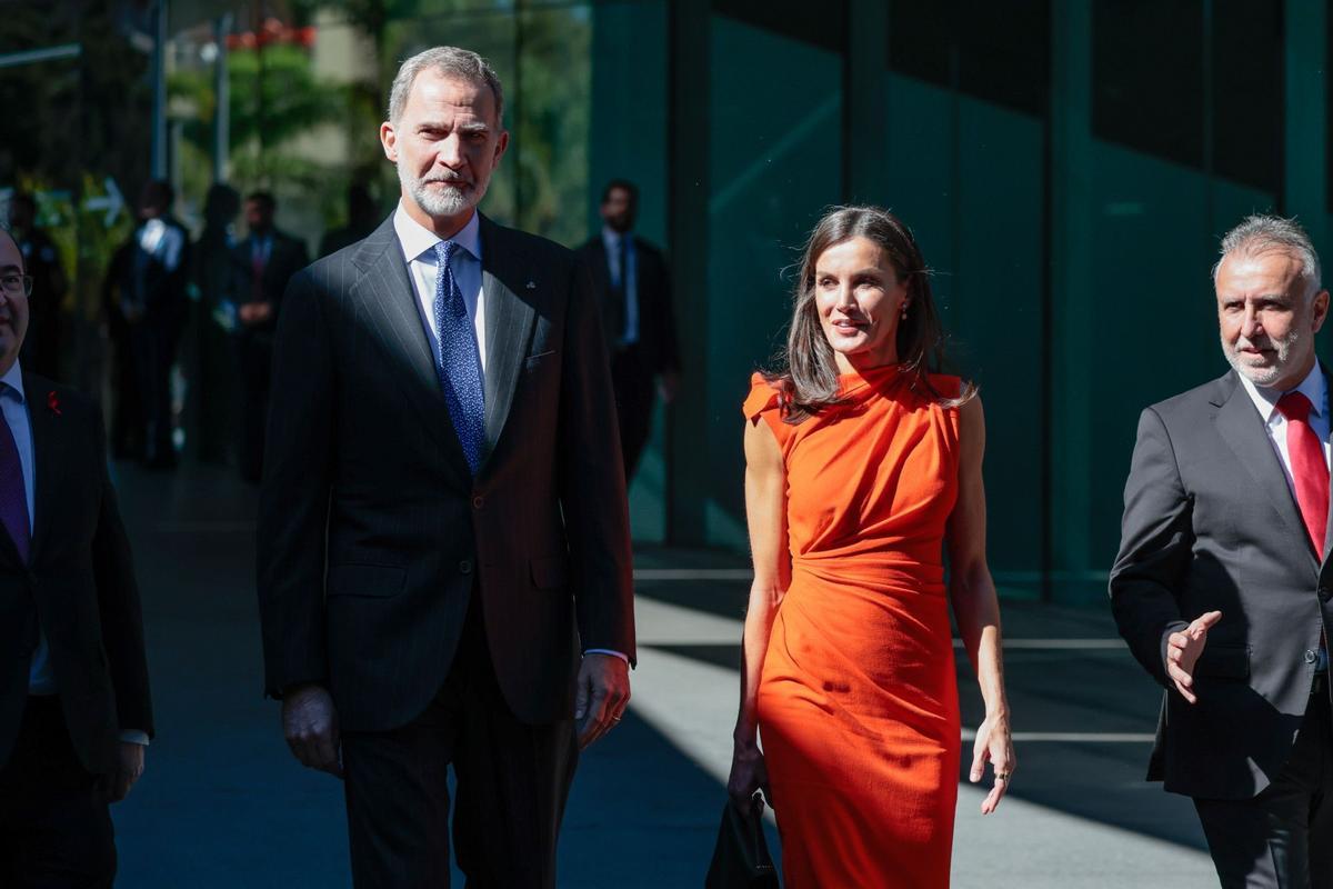 El rey Felipe VI y la reina Letizia entregan en Tenerife las Medallas de las Bellas Artes 2021