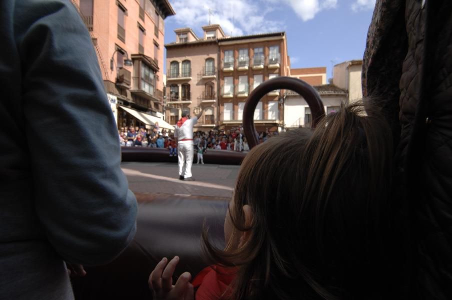 Los toros hinchables llenaron las calles