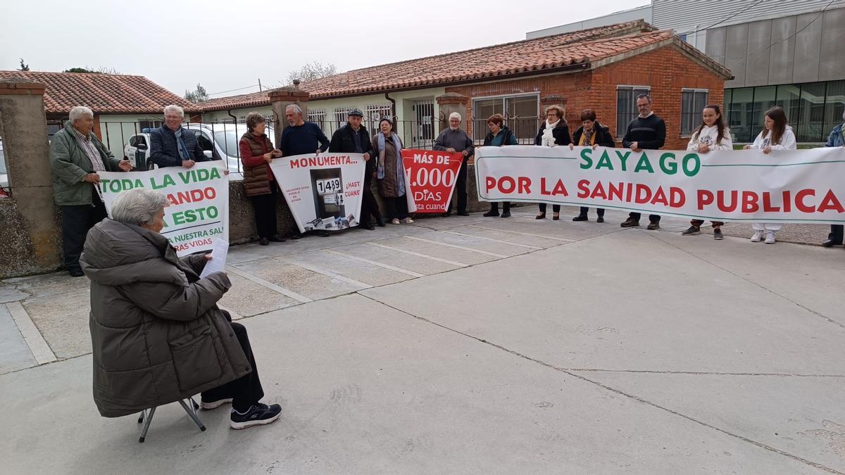 Concentración número 130 por la sanidad en Sayago