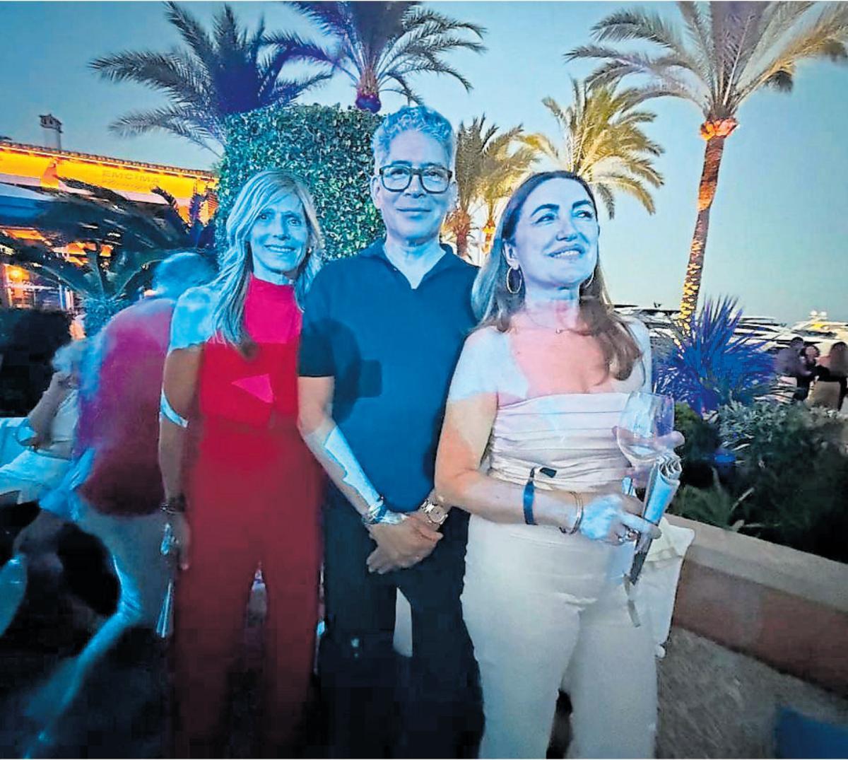 Mireia Caballer, Boris Izaguirre y Josefa León.