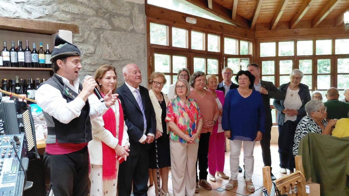 La fiesta de verano de los mayores de Ponga.