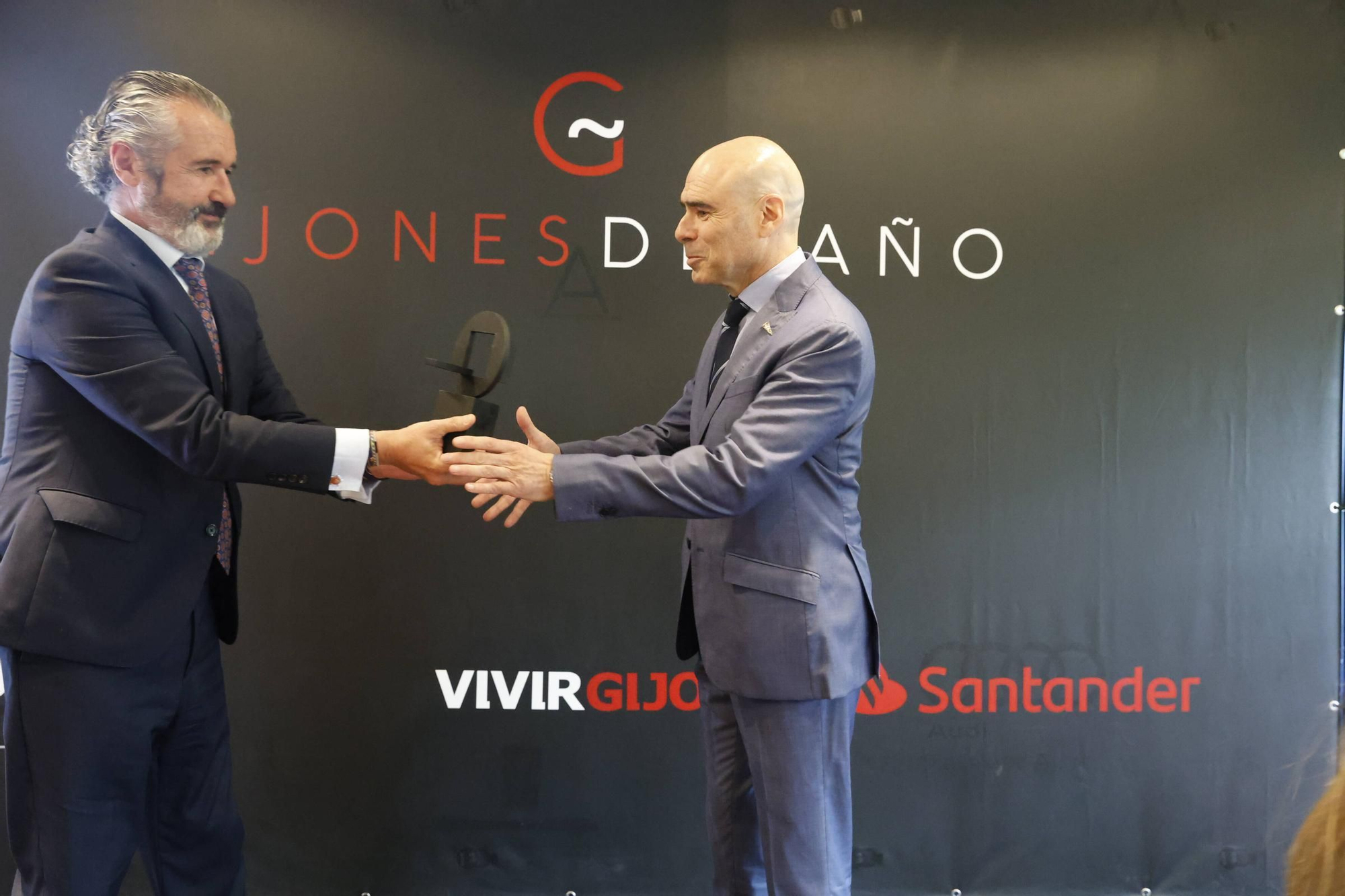 Fiesta en honor del Grupo Covadonga, reconocido por ser "ejemplo de gestión y éxito deportivo" (en imágenes)