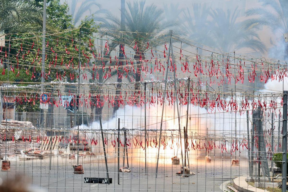 Alto Palancia despide las "mascletaes" de las Hoguras 2026