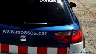 Un hombre muere al caer accidentalmente de un sexto piso en el Eixample de Barcelona